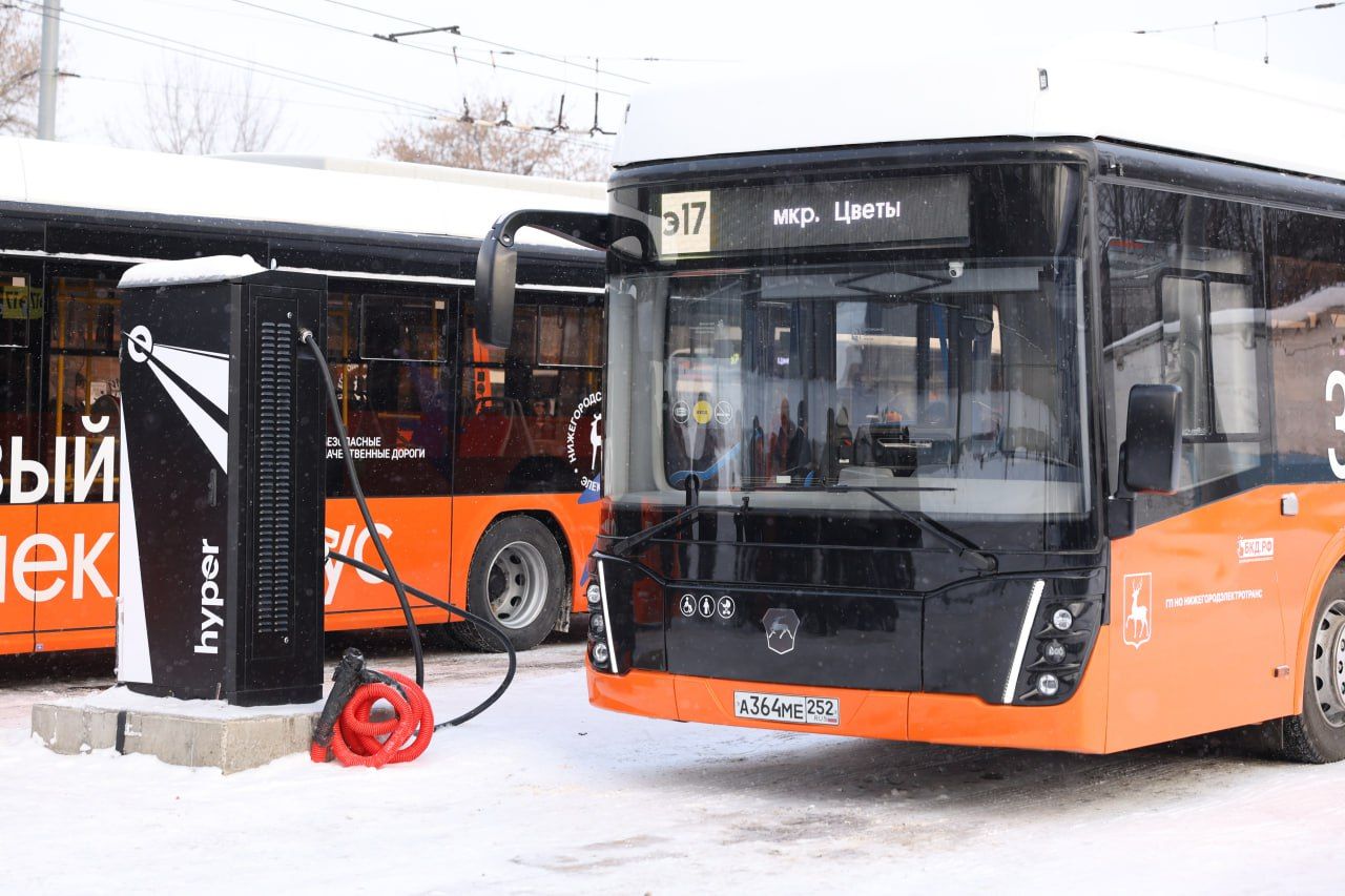 Hyper установил ночные электрозарядки для нового парка электробусов Нижнего Новгорода